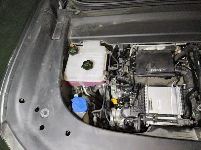 BYD FangChengBao Titanium 7 — Фото автомобиля 21