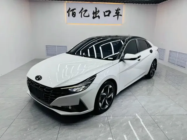 Фотография автомобиля — Hyundai Elantra