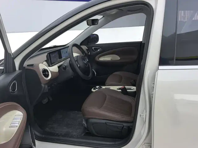 Wuling Bingo — Фото автомобиля 9