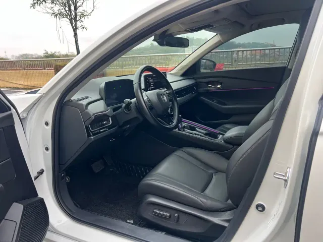 Honda Inspire — Фото автомобиля 11