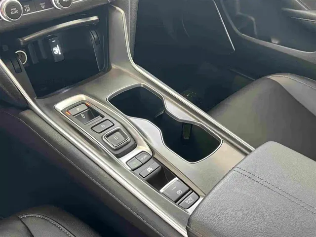 Honda Accord — Фото автомобиля 21