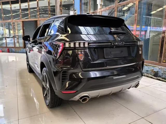 Lynk & Co 06 — Фото автомобиля 13