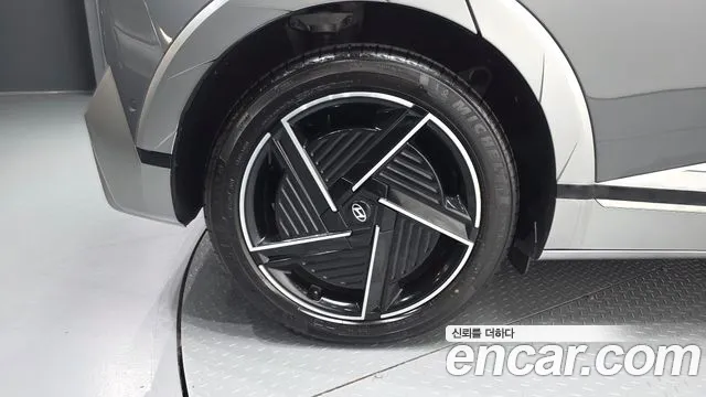 Hyundai Ioniq 5 New — Фото автомобиля 6