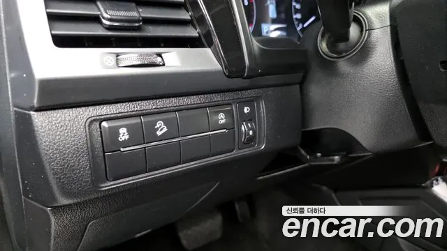 KGM Rexton Rexton (New) Sports — Фото автомобиля 15