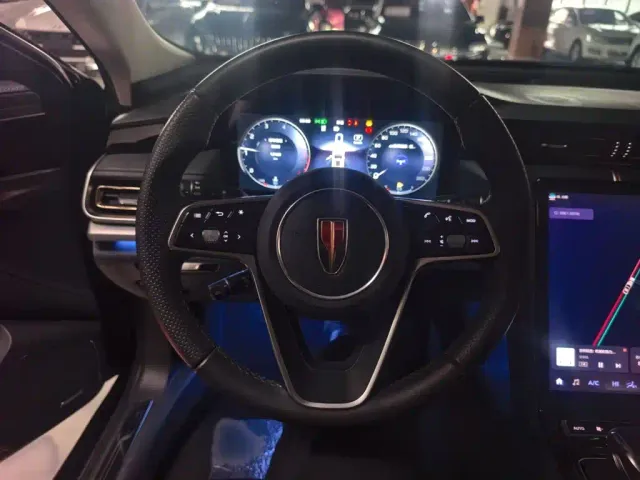 Hongqi H5 — Фото автомобиля 2