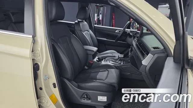 KG_Mobility_Ssangyong Rexton Новый Rexton Sport Khan Дизель 2.2 4WD — Фото автомобиля 11