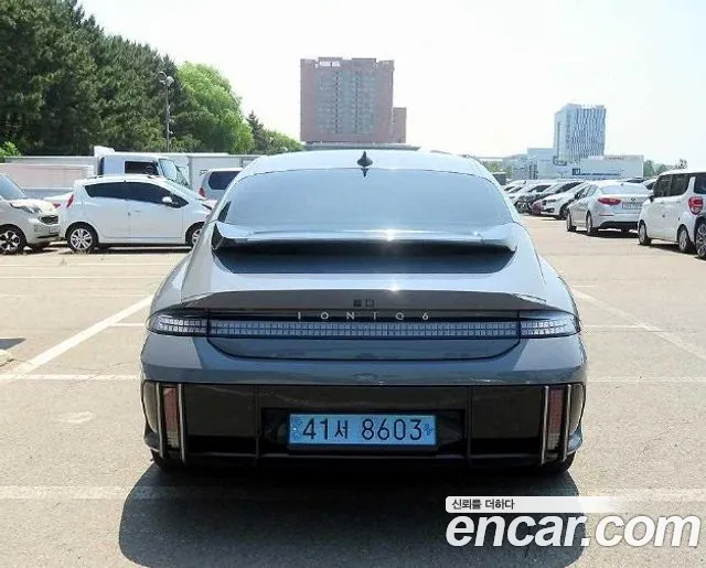 Hyundai Ioniq 6 — Фото автомобиля 3