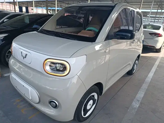 Фотография автомобиля — Wuling Hongguang Mini EV