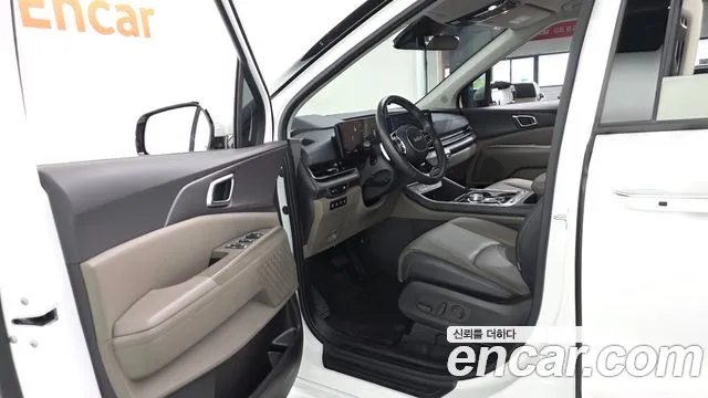 Kia Carnival 4th Gen — Фото автомобиля 15