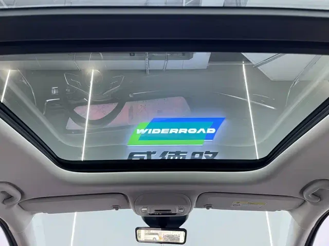 Buick Envision Plus — Фото автомобиля 21