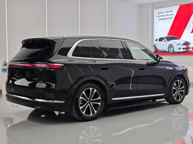 Aito M7 — Фото автомобиля 6
