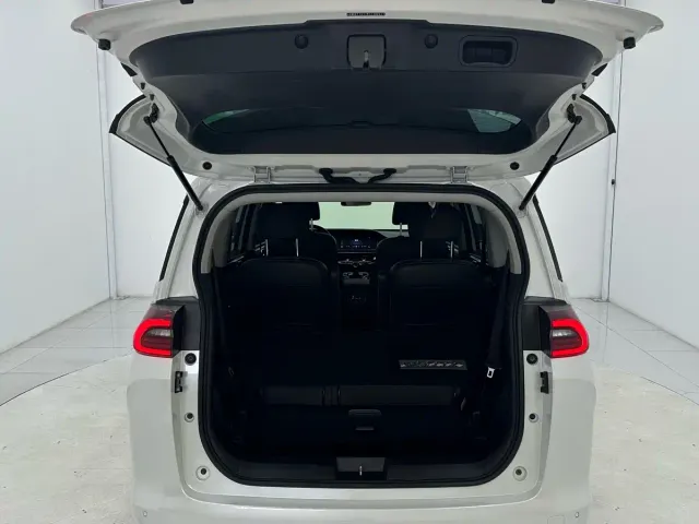 GAC Trumpchi M6 — Фото автомобиля 15