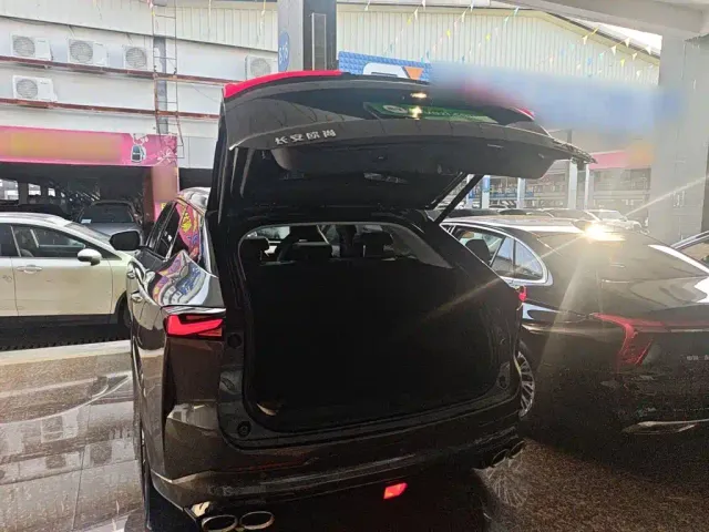 Changan Z6 — Фото автомобиля 14