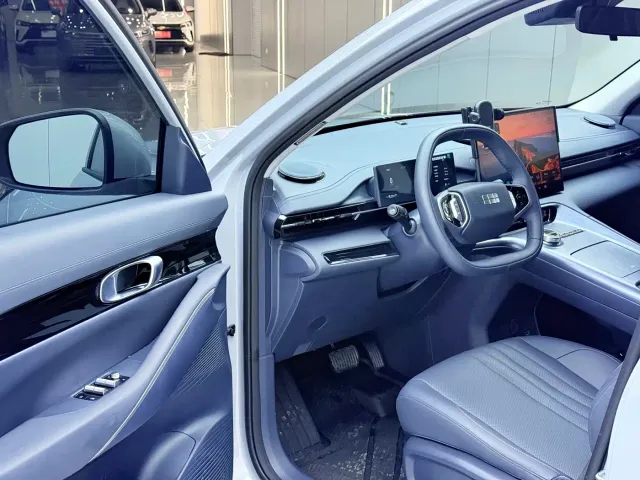 Geely Galaxy E5 — Фото автомобиля 3