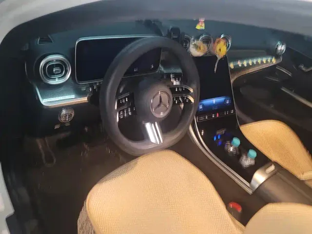Mercedes-Benz C-Class — Фото автомобиля 12