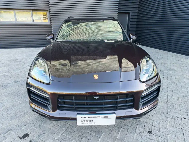 Фотография автомобиля — Porsche Cayenne