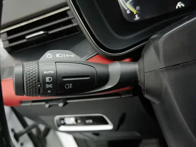 Geely Emgrand S — Фото автомобиля 21
