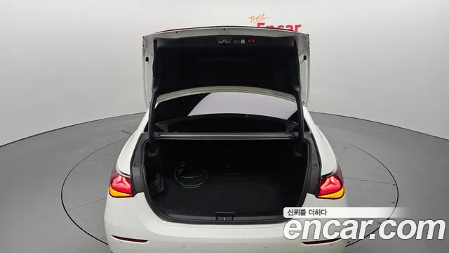 Mercedes-Benz E-Class E-класс W214 — Фото автомобиля 18