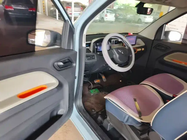 Wuling Hongguang Mini EV — Фото автомобиля 15