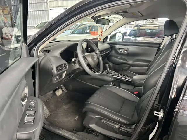 Honda HR-V — Фото автомобиля 10