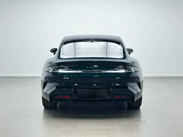 Xiaomi SU7 — Фото автомобиля 6