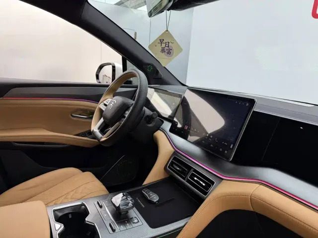BYD Song L DM-i — Фото автомобиля 16