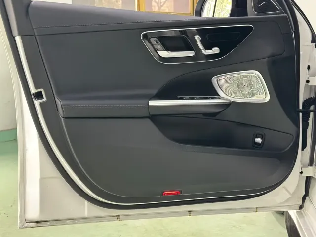Mercedes-Benz C-Class — Фото автомобиля 10