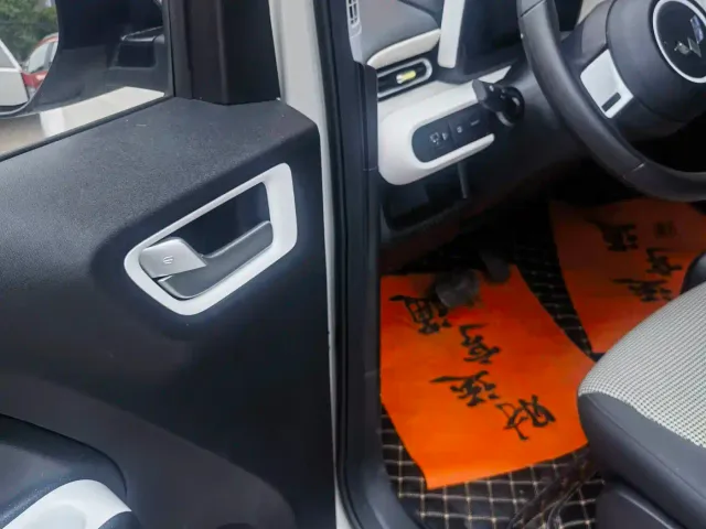 Wuling Hongguang Mini EV — Фото автомобиля 3