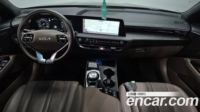 Kia K8 Hybrid — Фото автомобиля 10