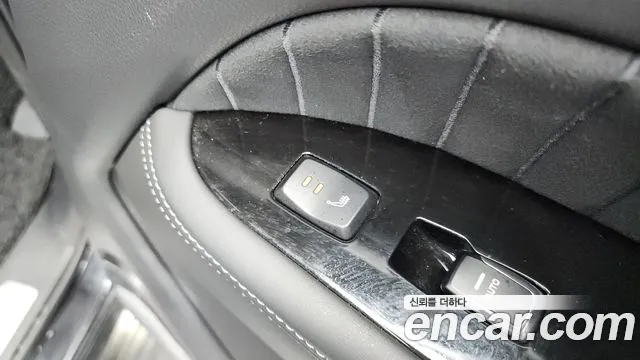 KG_Mobility_Ssangyong Rexton Rexton Arena Дизель 2.2 4WD — Фото автомобиля 18