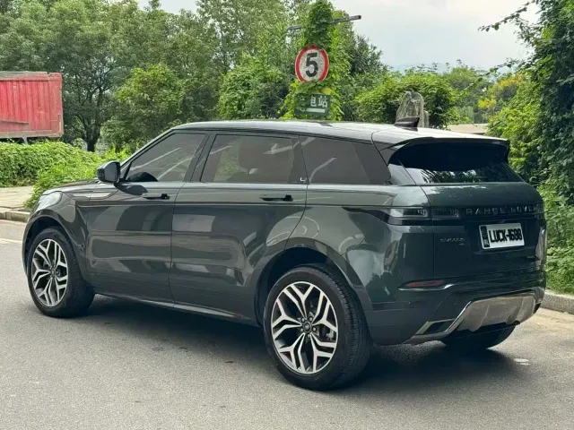 Land Rover Range Rover Evoque — Фото автомобиля 3