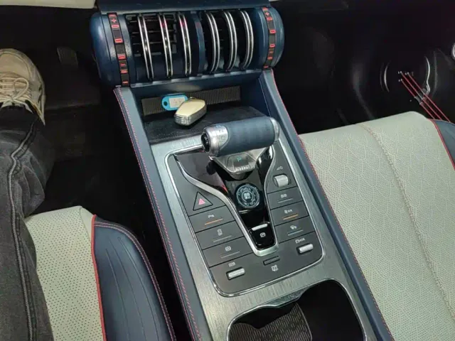 BYD Yuan PLUS — Фото автомобиля 13