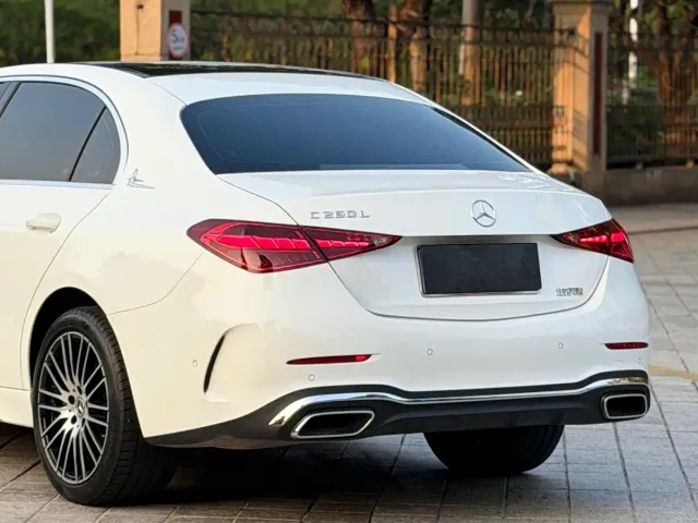 Mercedes-Benz C-Class — Фото автомобиля 14