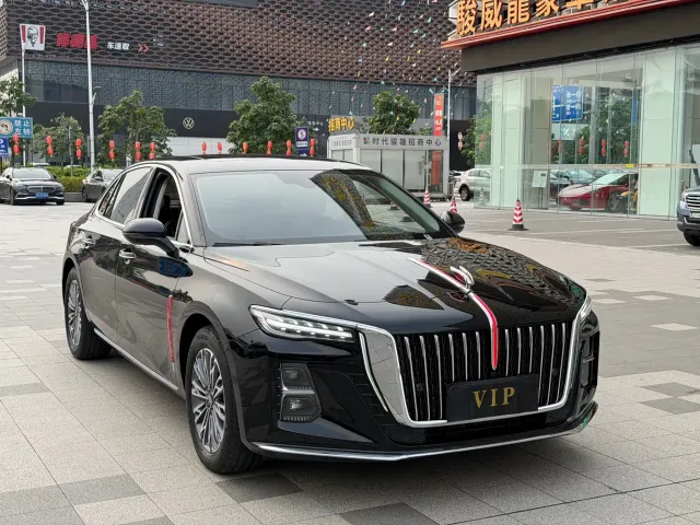 Hongqi H5 — Фото автомобиля 3