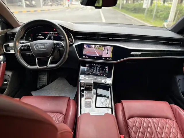 Audi A7L — Фото автомобиля 9