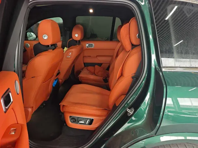 Li Auto L8 — Фото автомобиля 3