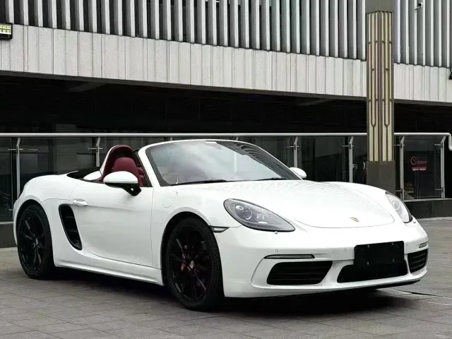Porsche 718 — Фото автомобиля 2