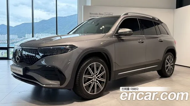 Фотография автомобиля — Mercedes-Benz EQB X243