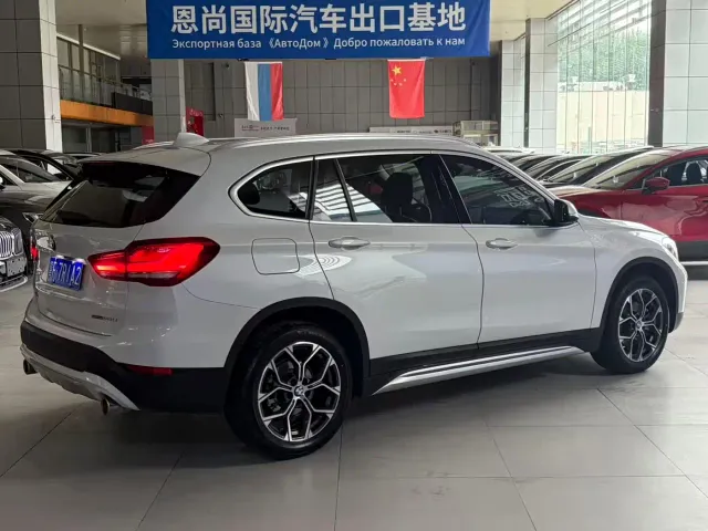 BMW X1 — Фото автомобиля 5