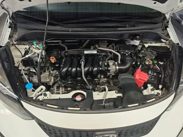 Honda Fit — Фото автомобиля 19
