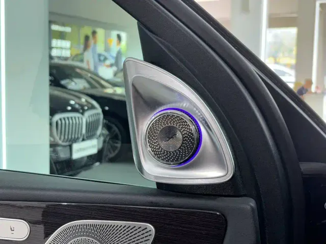 Mercedes-Benz GLE-Class — Фото автомобиля 27