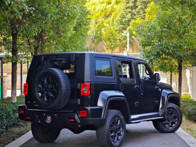 BAIC BJ40 — Фото автомобиля 6