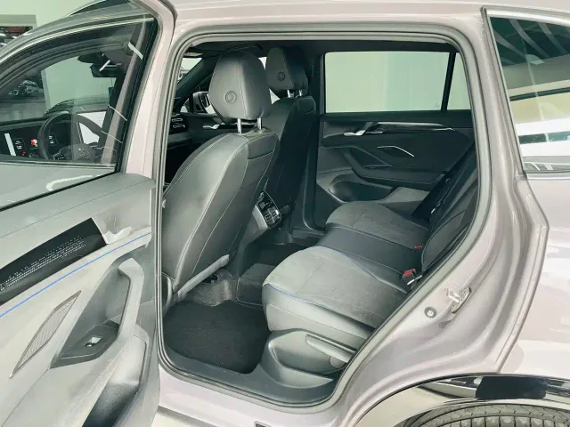 Volkswagen Tiguan L — Фото автомобиля 9