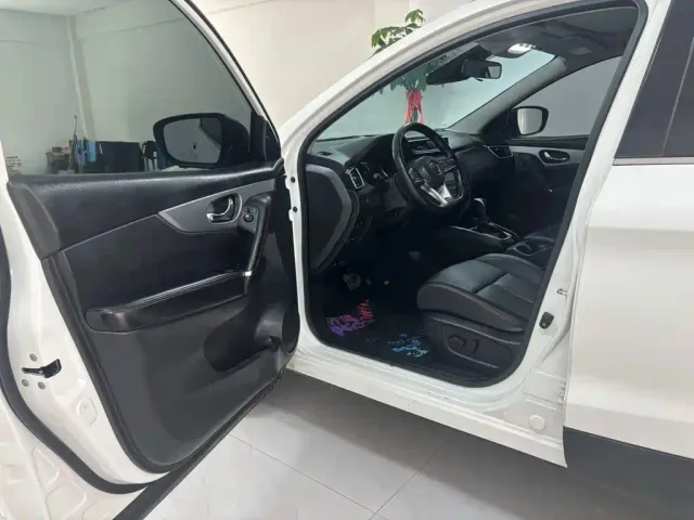 Nissan Qashqai — Фото автомобиля 3