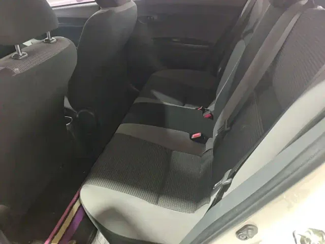 Toyota Vios — Фото автомобиля 16