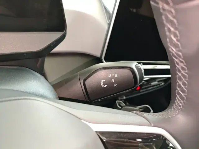 Volkswagen ID.3 — Фото автомобиля 13
