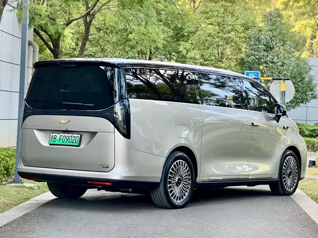 Geely Galaxy V900 — Фото автомобиля 5