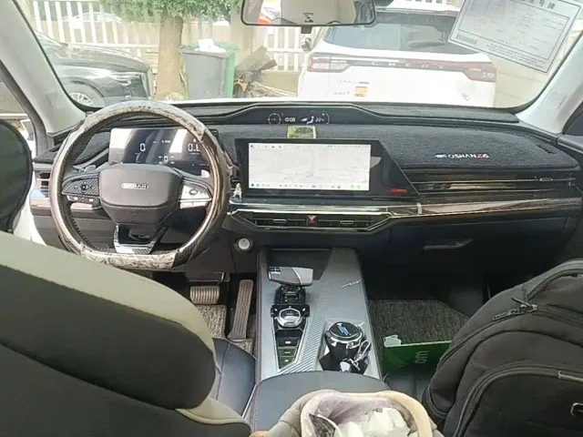 Changan Z6 — Фото автомобиля 9