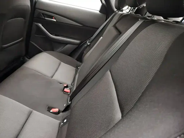 Mazda CX-30 EV — Фото автомобиля 16