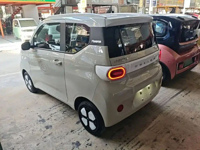 Wuling Hongguang Mini EV — Фото автомобиля 4